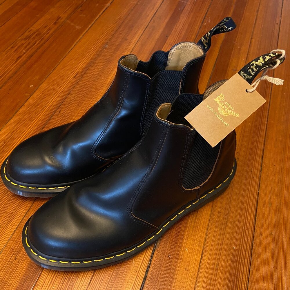 Dr Martens Made in England Chelsea Boots 2976 Black NWT UK 11